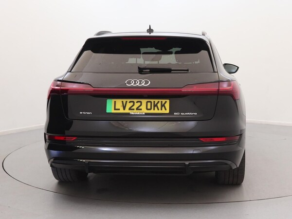 Used Audi e-tron 2022 for sale - 75582443: Photo 6