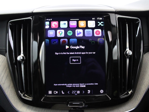 Used Volvo XC60 2021 for sale - 76206739: Photo 23