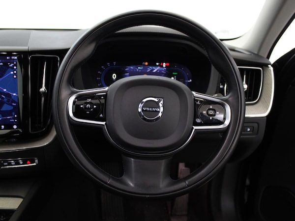 Used Volvo XC60 2021 for sale - 76206739: Photo 36