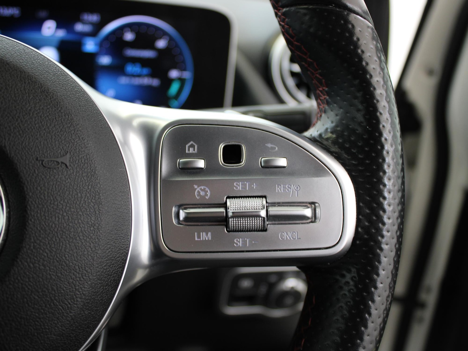 Used Mercedes-Benz B Class 2020 for sale - 78024769: Photo 33