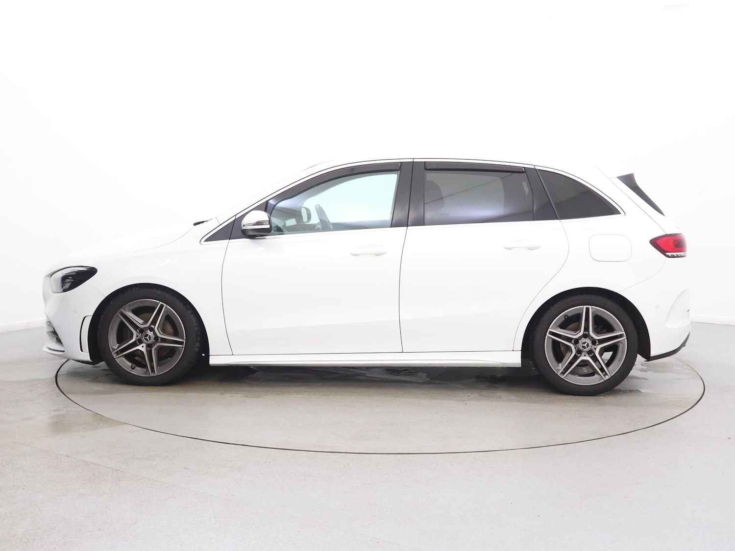 Used Mercedes-Benz B Class 2020 for sale - 78024769: Photo 4