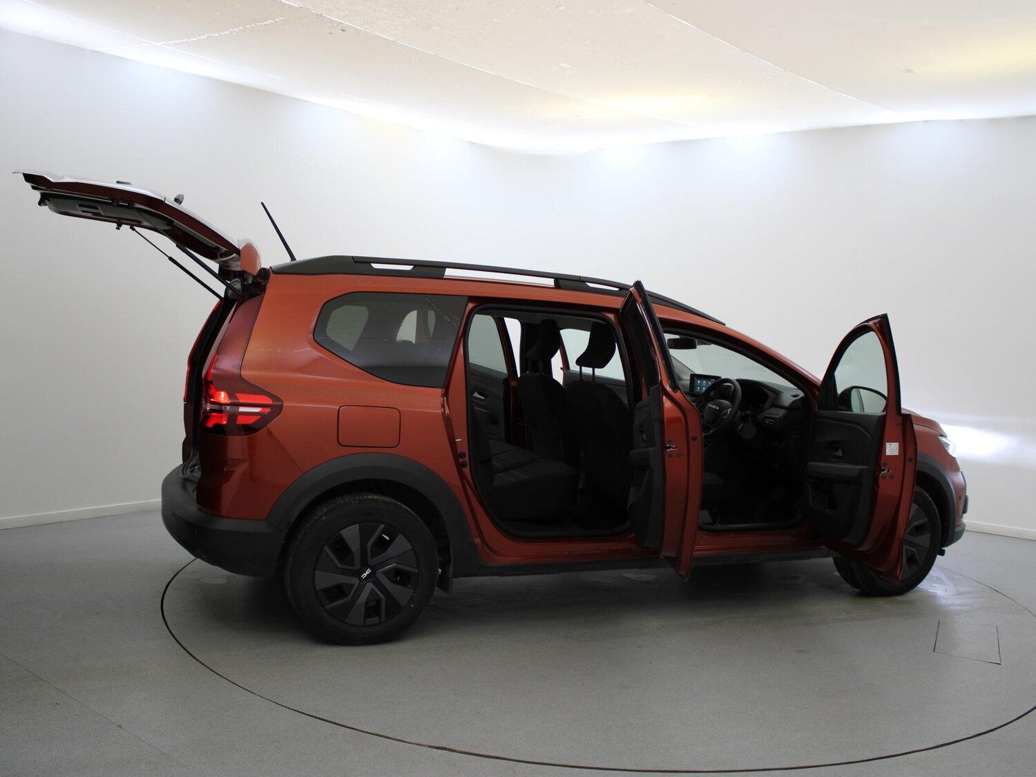 Used Dacia Jogger 2024 for sale - 76077314: Photo 31