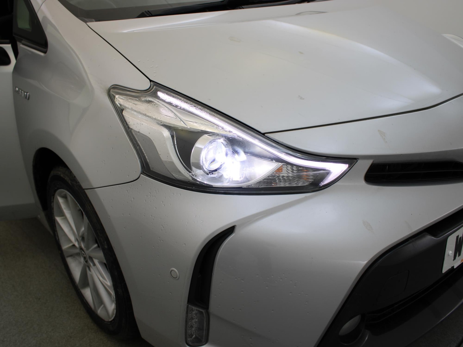 Used Toyota Prius+ 2020 for sale - 76916446: Photo 44