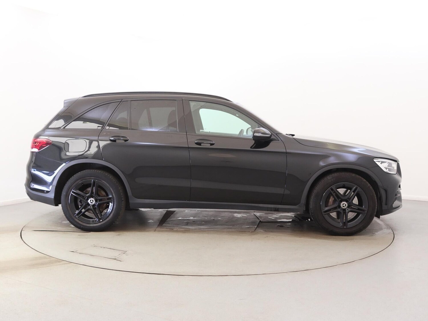 Used Mercedes-Benz GLC 2019 for sale - 77973214: Photo 8