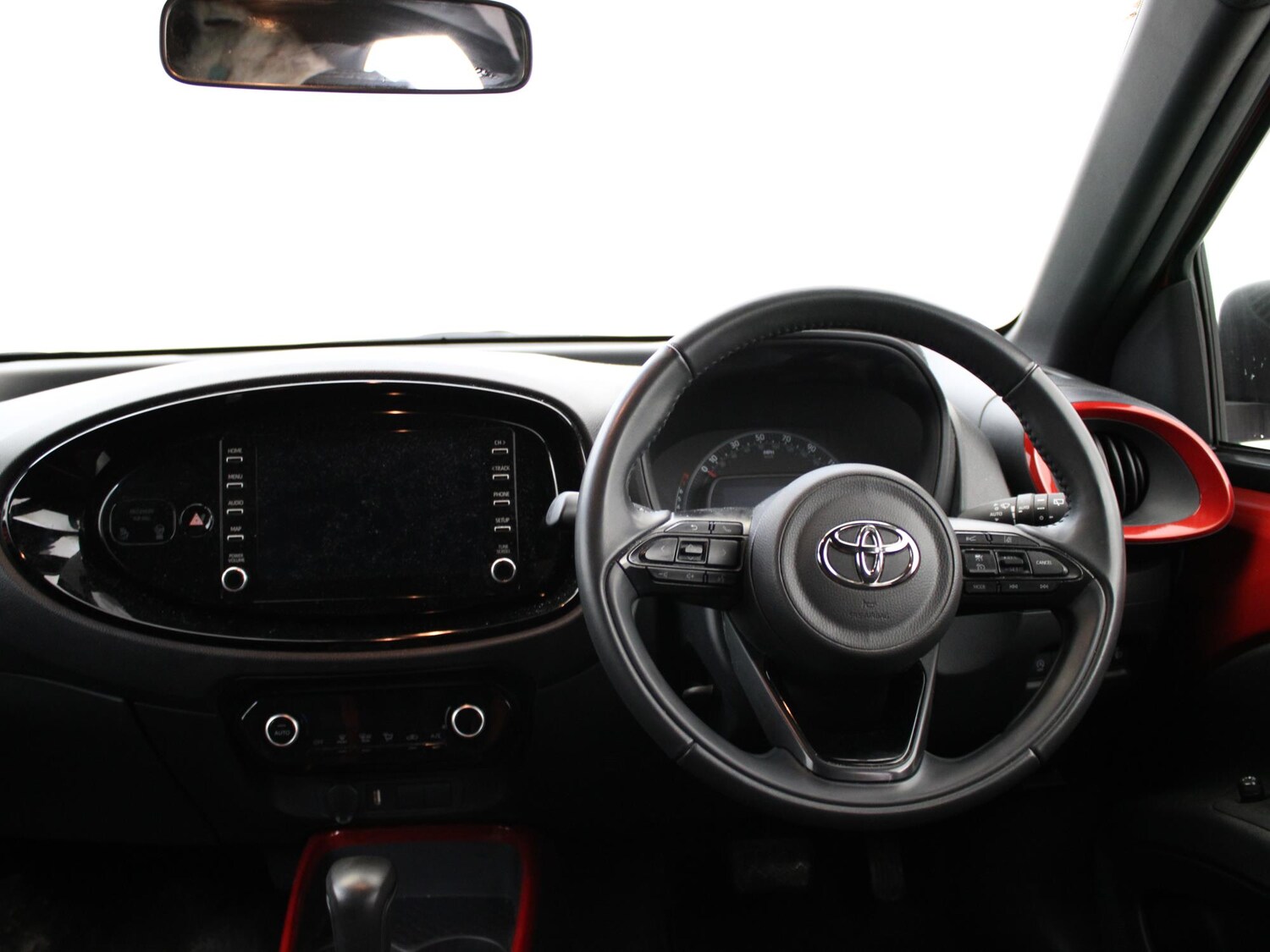 Used Toyota Aygo X 2022 for sale - 77443842: Photo 10
