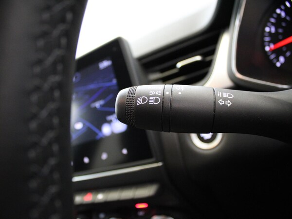Used Renault Captur 2022 for sale - 75674120: Photo 28