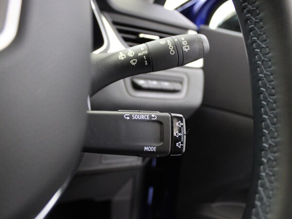 Used Renault Captur 2022 for sale - 75674120: Photo 29