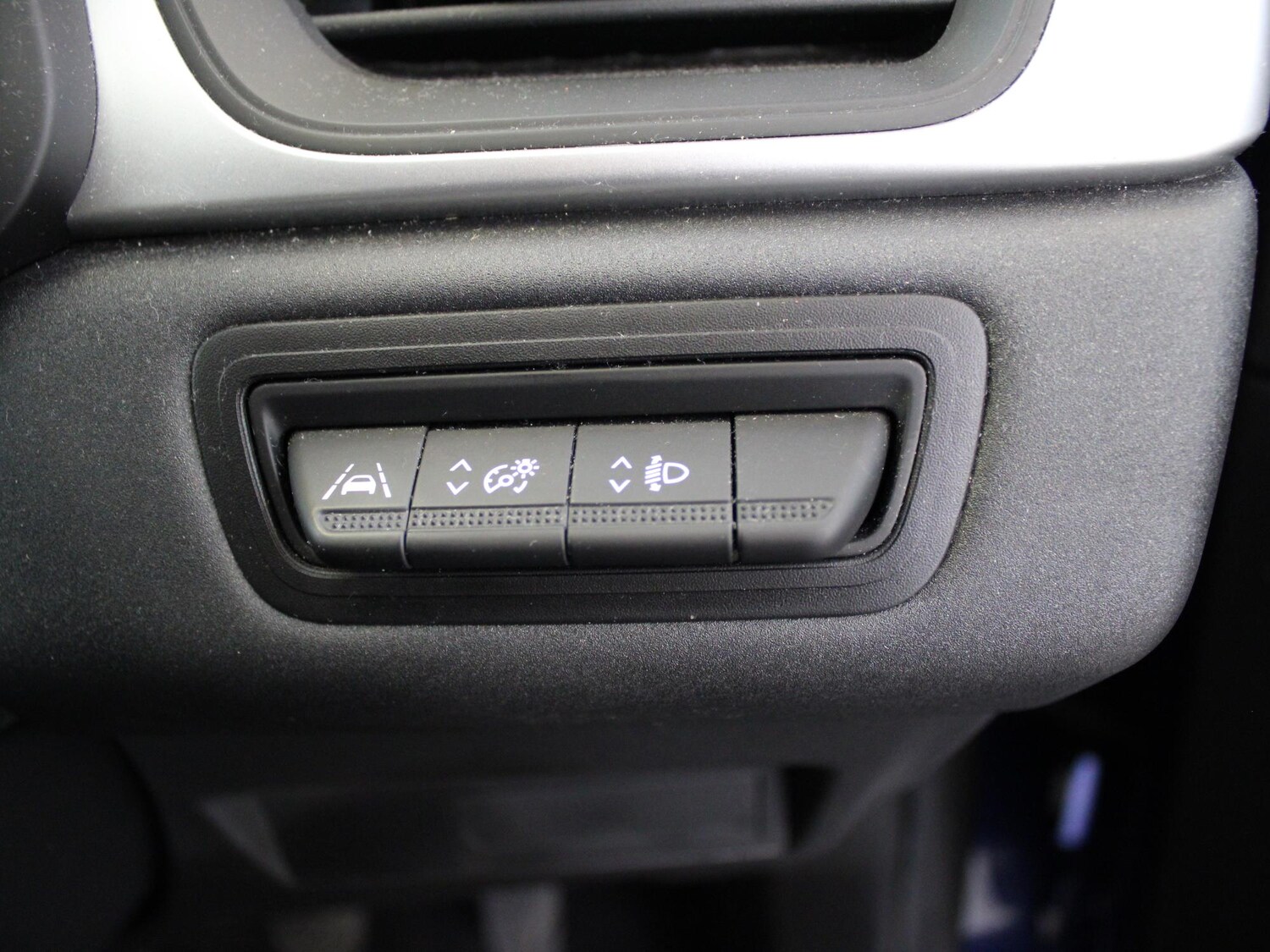 Used Renault Captur 2022 for sale - 75674120: Photo 30