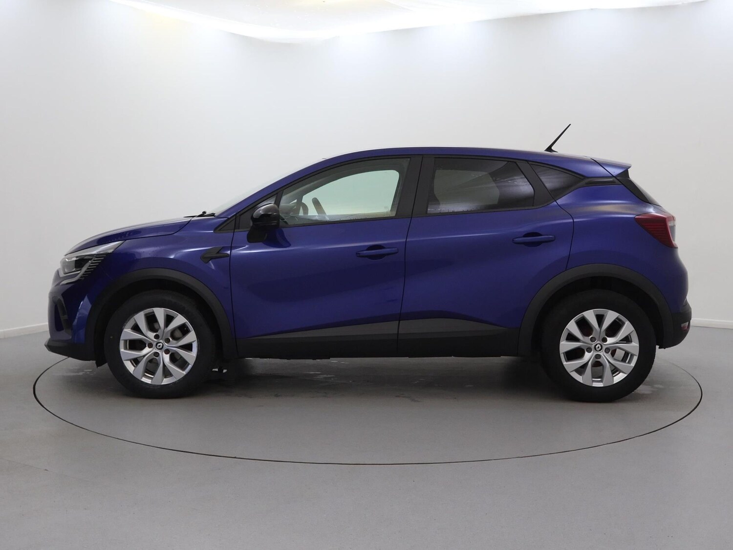 Used Renault Captur 2022 for sale - 75674120: Photo 4
