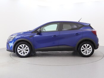 Used Renault Captur 2022 for sale - 75674120: Photo