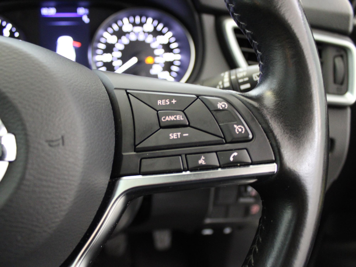 Used Nissan Qashqai 2020 for sale - 76442623: Photo 34