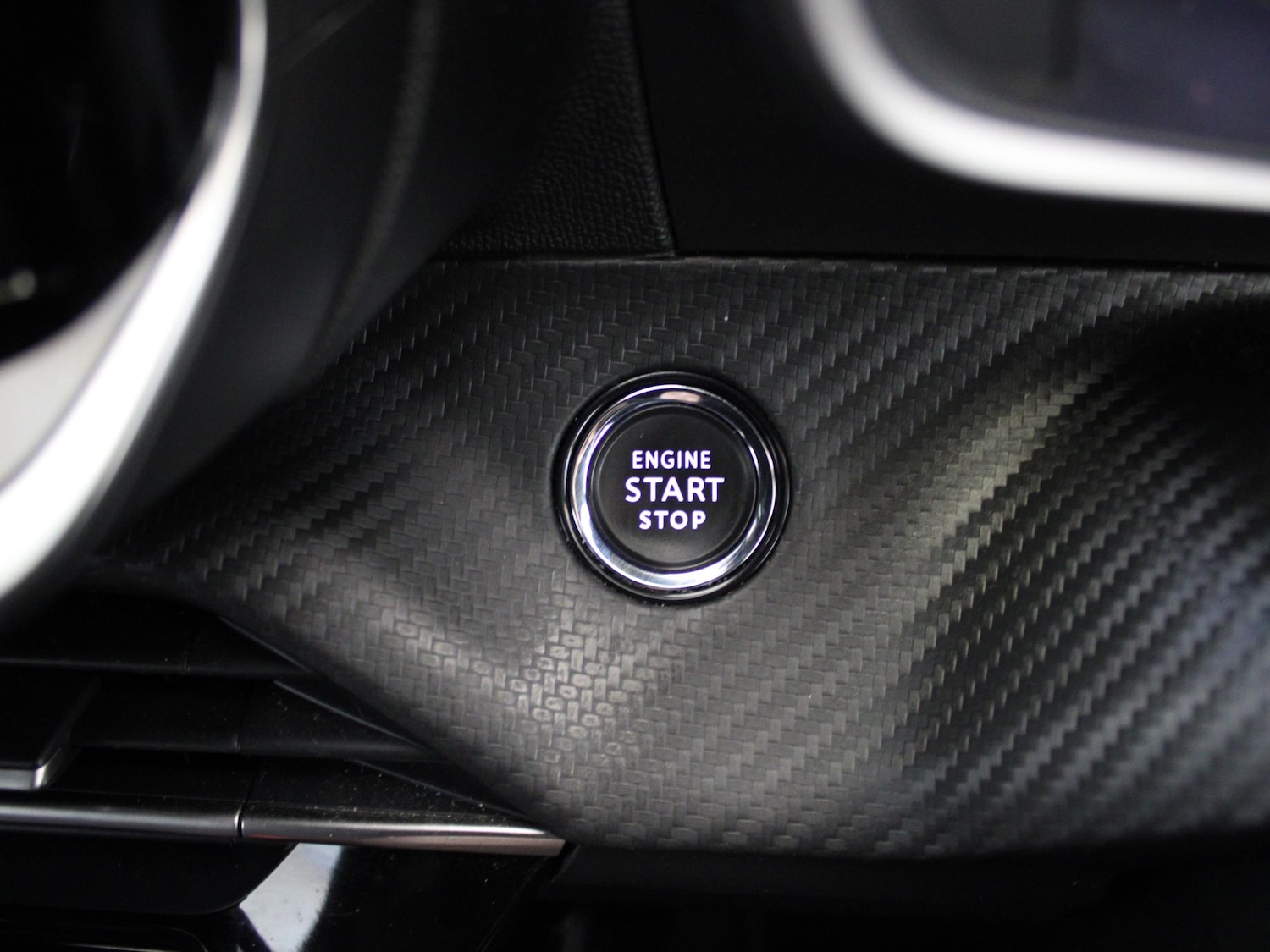 Used Peugeot 2008 2023 for sale - 76916484: Photo 13