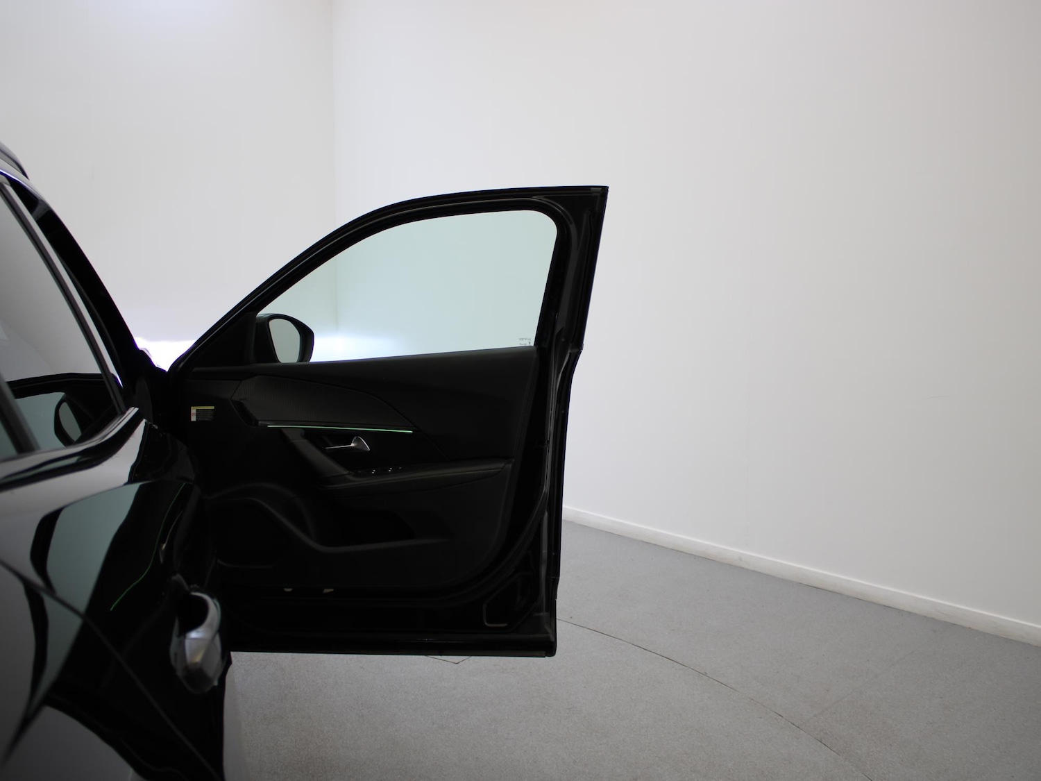 Used Peugeot 2008 2023 for sale - 76916484: Photo 33