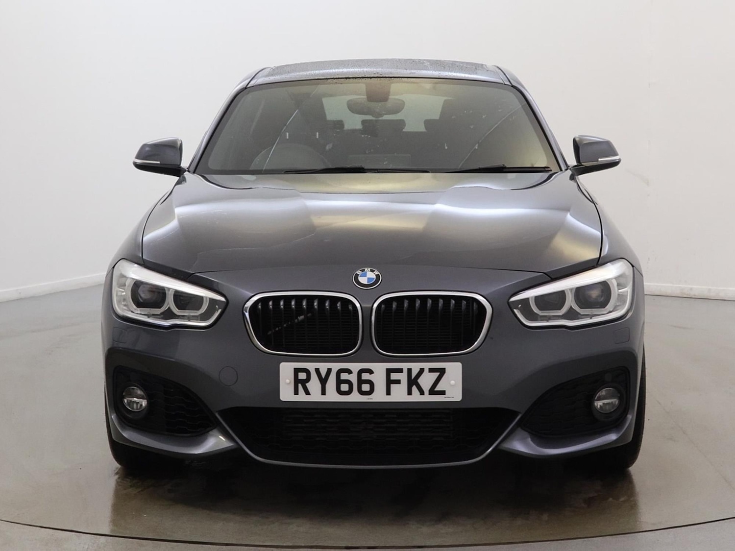 Used BMW 1 Series 2017 for sale - 77135393: Photo 2