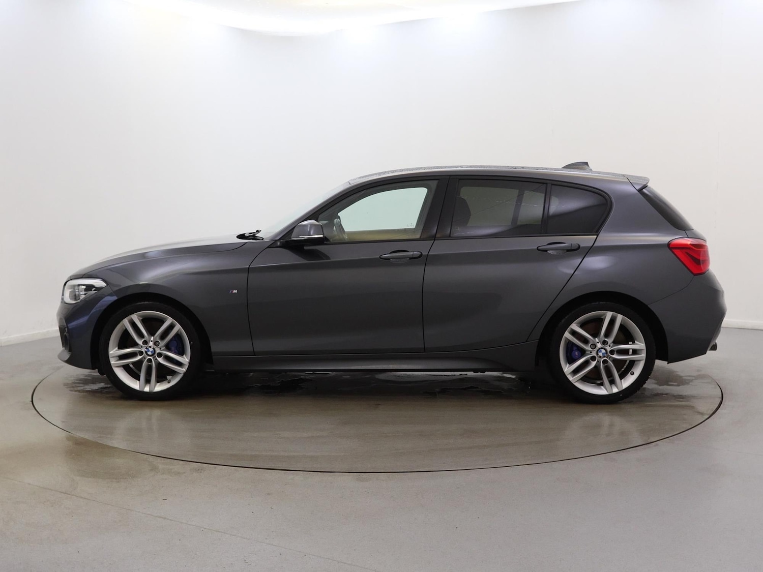 Used BMW 1 Series 2017 for sale - 77135393: Photo 4