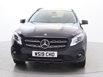 Used Mercedes-Benz GLA 2019 for sale - 77348261: Photo