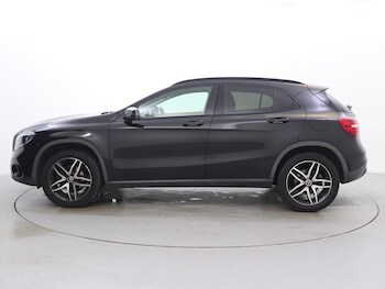 Used Mercedes-Benz GLA 2019 for sale - 77348261: Photo