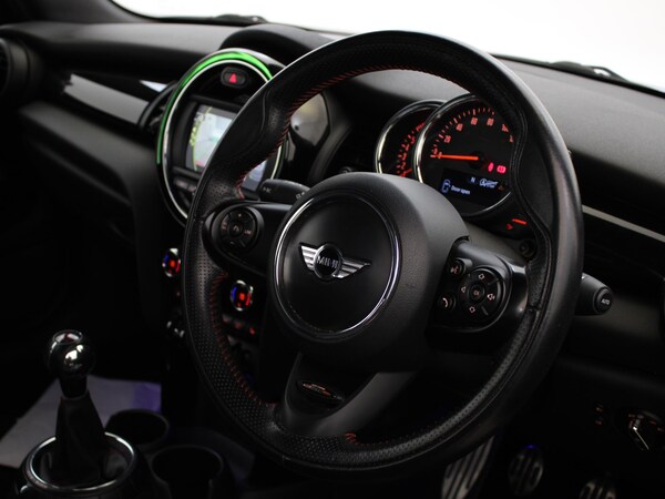 Used MINI Convertible 2016 for sale - 75461278: Photo 10