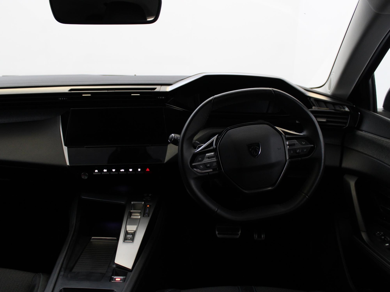 Used Peugeot 308 2023 for sale - 77135399: Photo 11