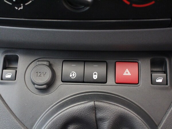 Used Peugeot Partner 2018 for sale - 74576273: Photo 16