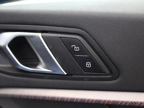 Used BMW 1 Series 2023 for sale - 74950816: Photo 28