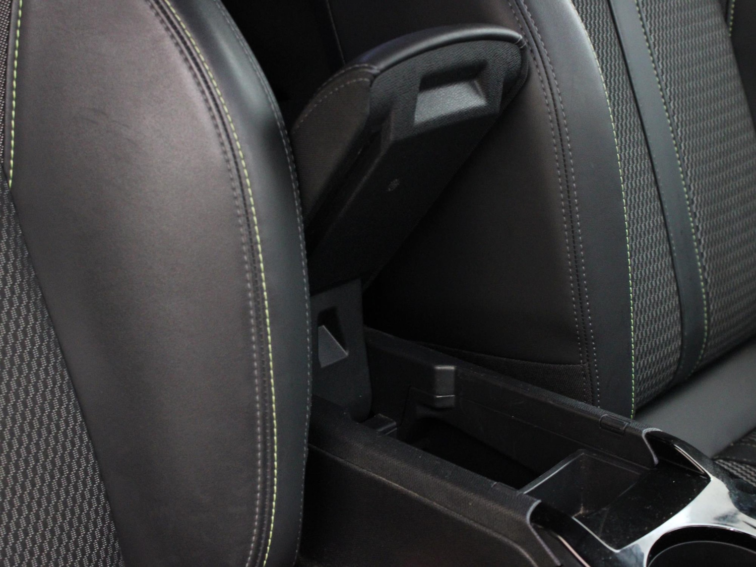 Used Peugeot 2008 2024 for sale - 76705453: Photo 23