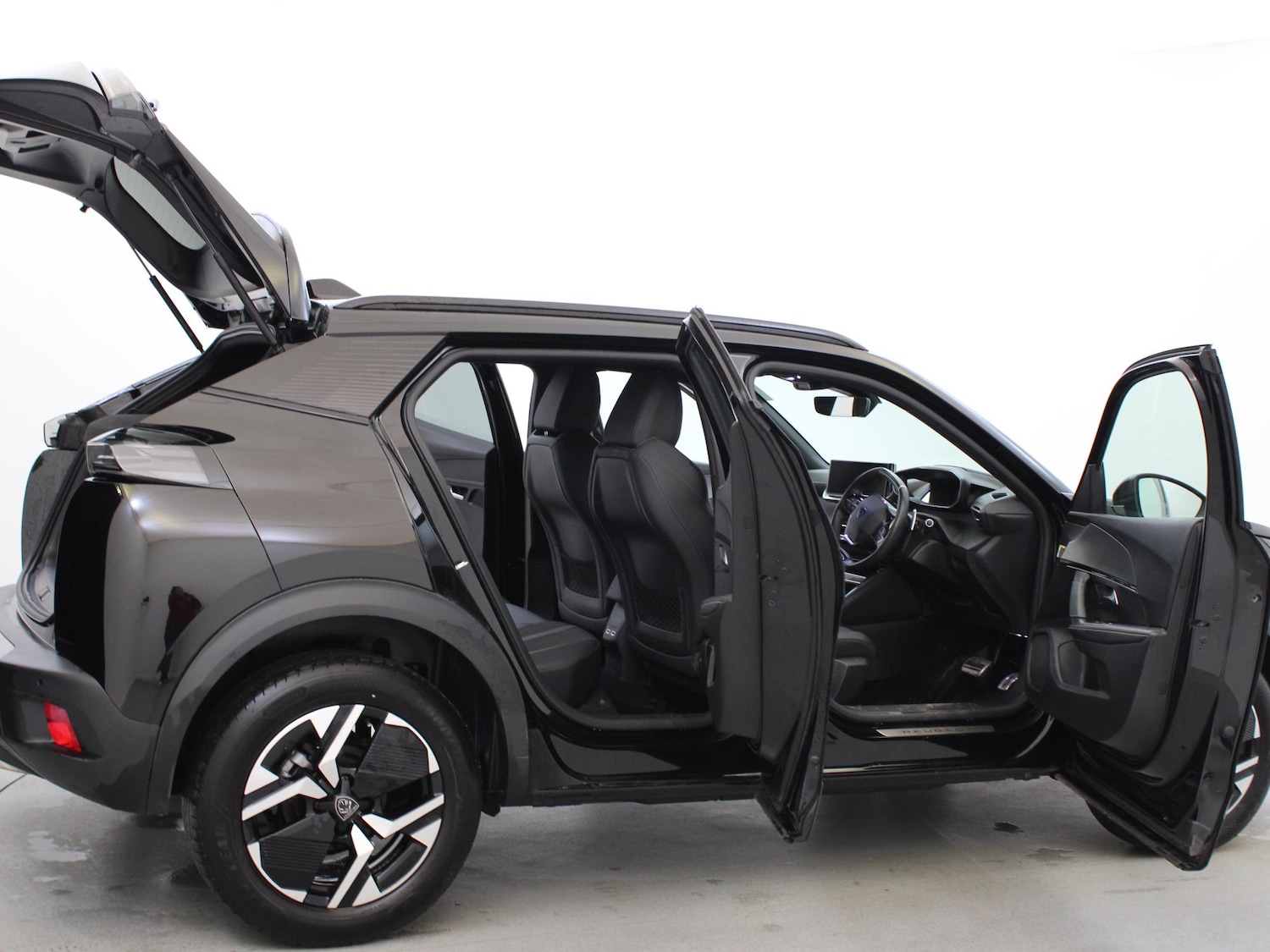 Used Peugeot 2008 2024 for sale - 76705453: Photo 25