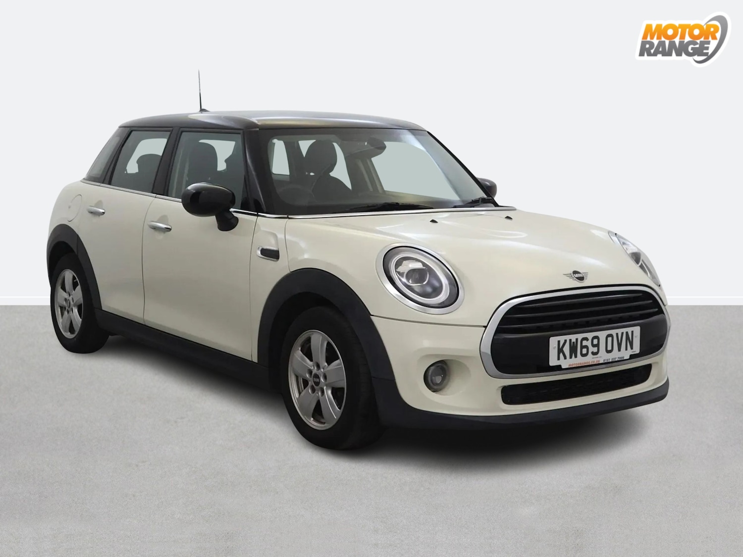 Used MINI Hatch 2020 for sale - 76916391: Photo 1