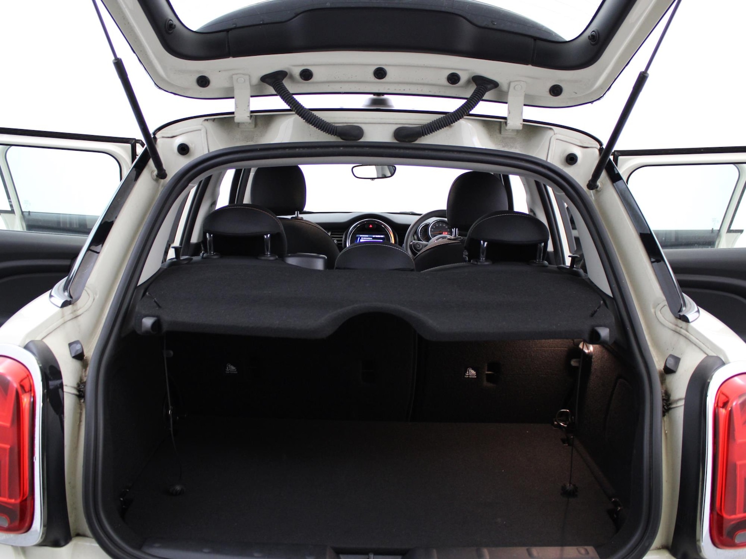 Used MINI Hatch 2020 for sale - 76916391: Photo 33