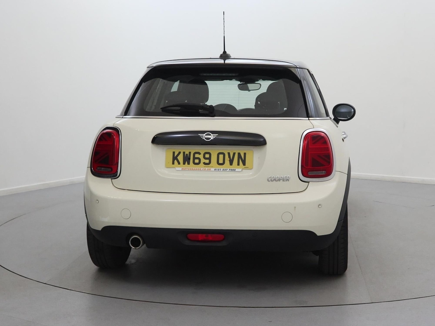 Used MINI Hatch 2020 for sale - 76916391: Photo 6