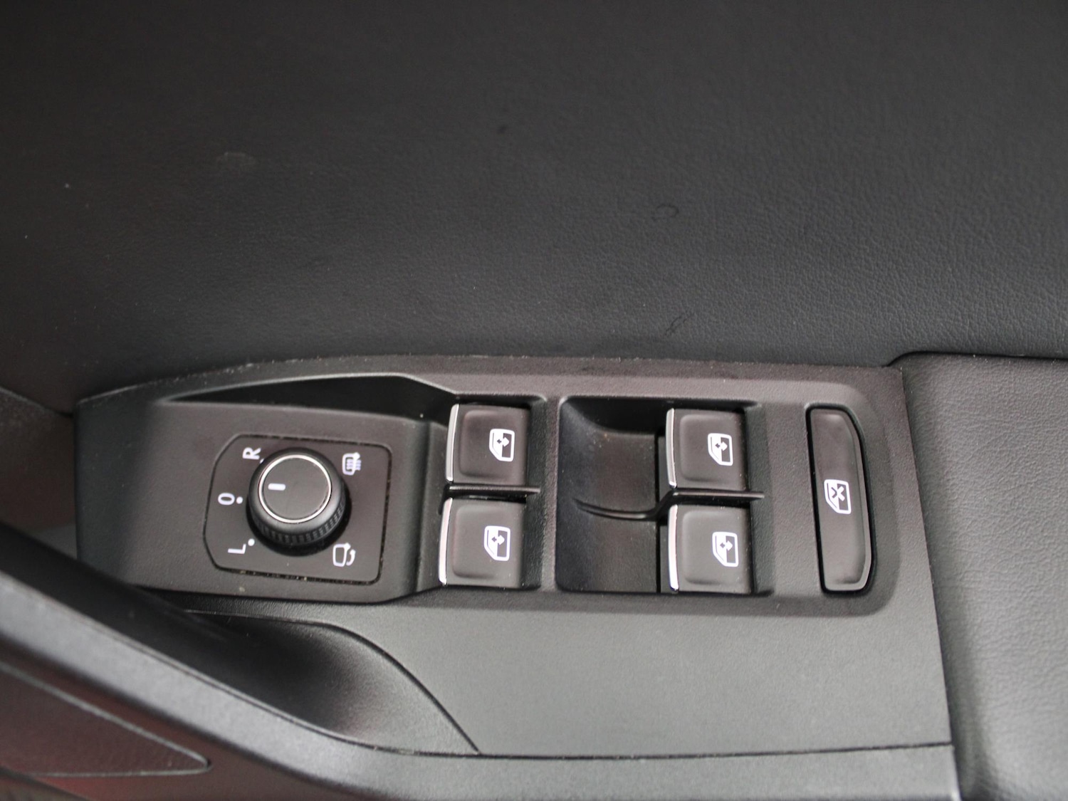 Used SEAT Leon 2020 for sale - 77973297: Photo 37