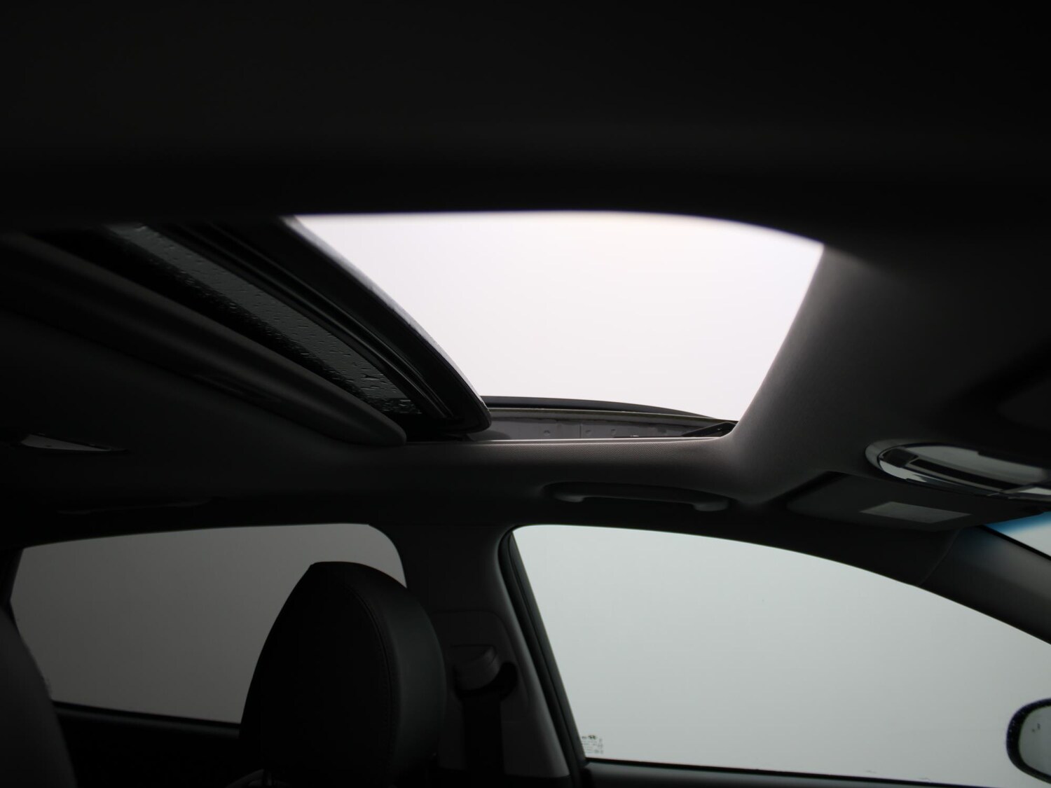 Used Hyundai KONA 2022 for sale - 76502897: Photo 11