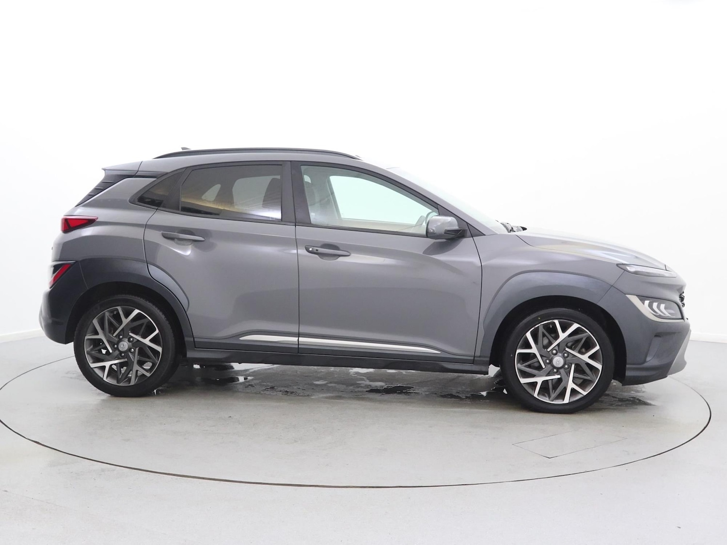 Used Hyundai KONA 2022 for sale - 76502897: Photo 8