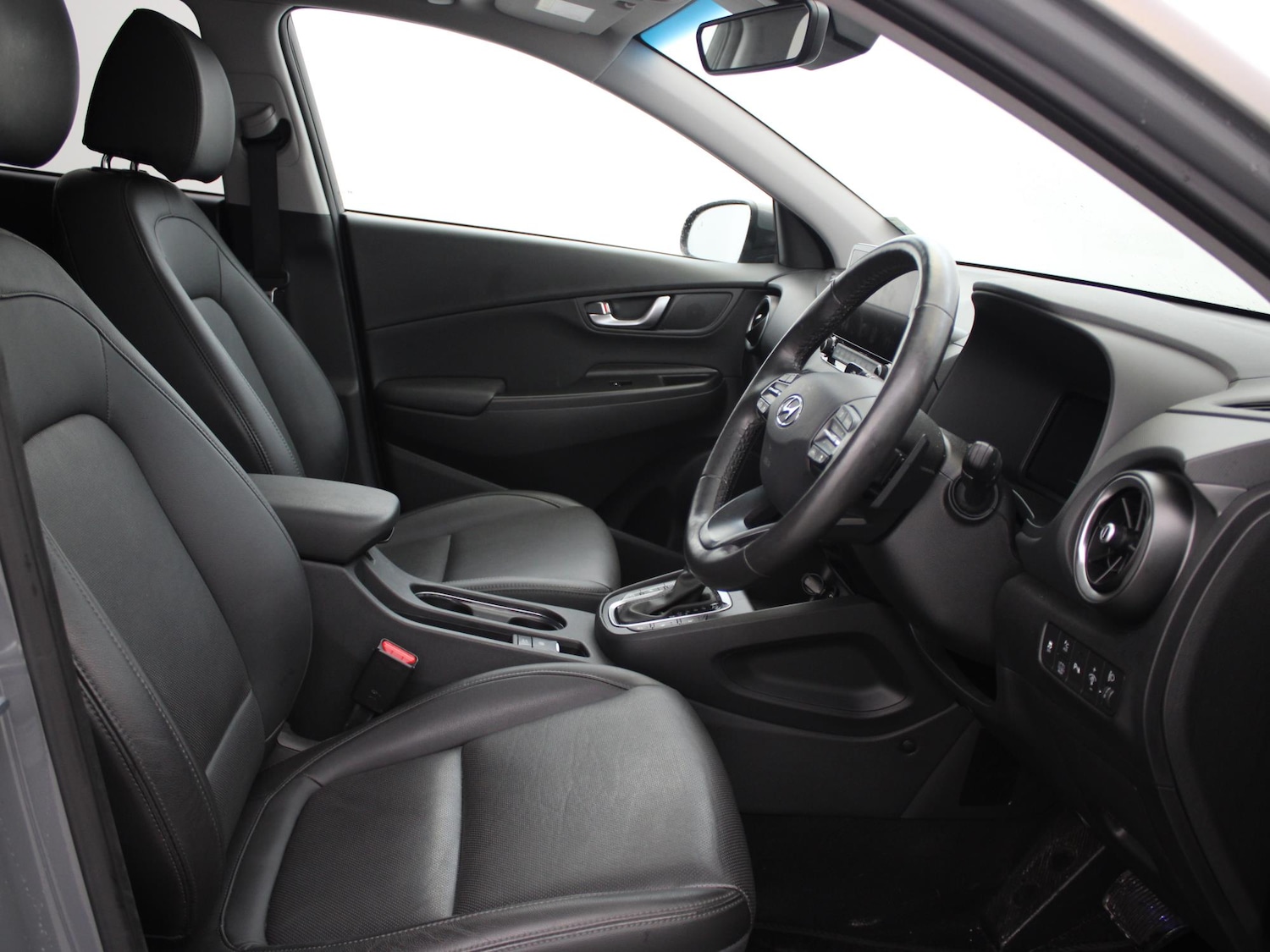 Used Hyundai KONA 2022 for sale - 76502897: Photo 9