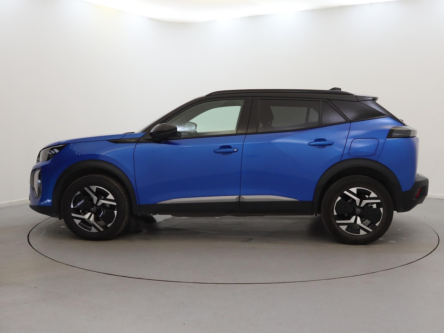 Used Peugeot 2008 2023 for sale - 76077302: Photo 4
