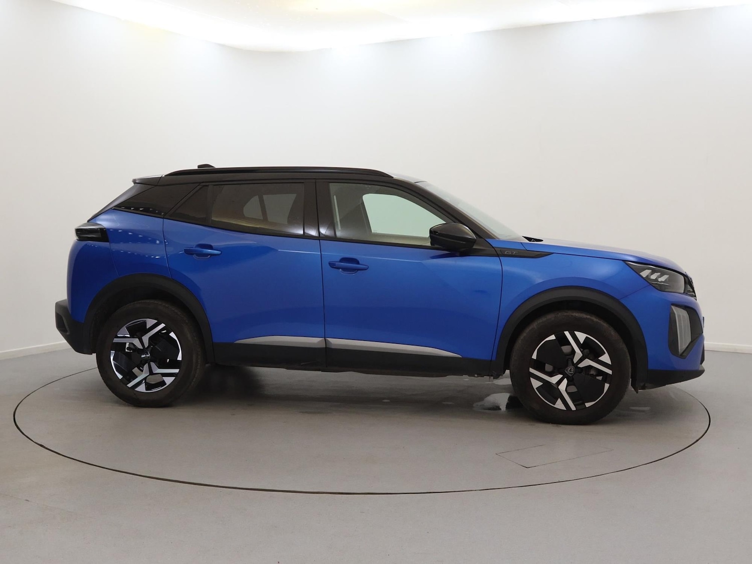 Used Peugeot 2008 2023 for sale - 76077302: Photo 8