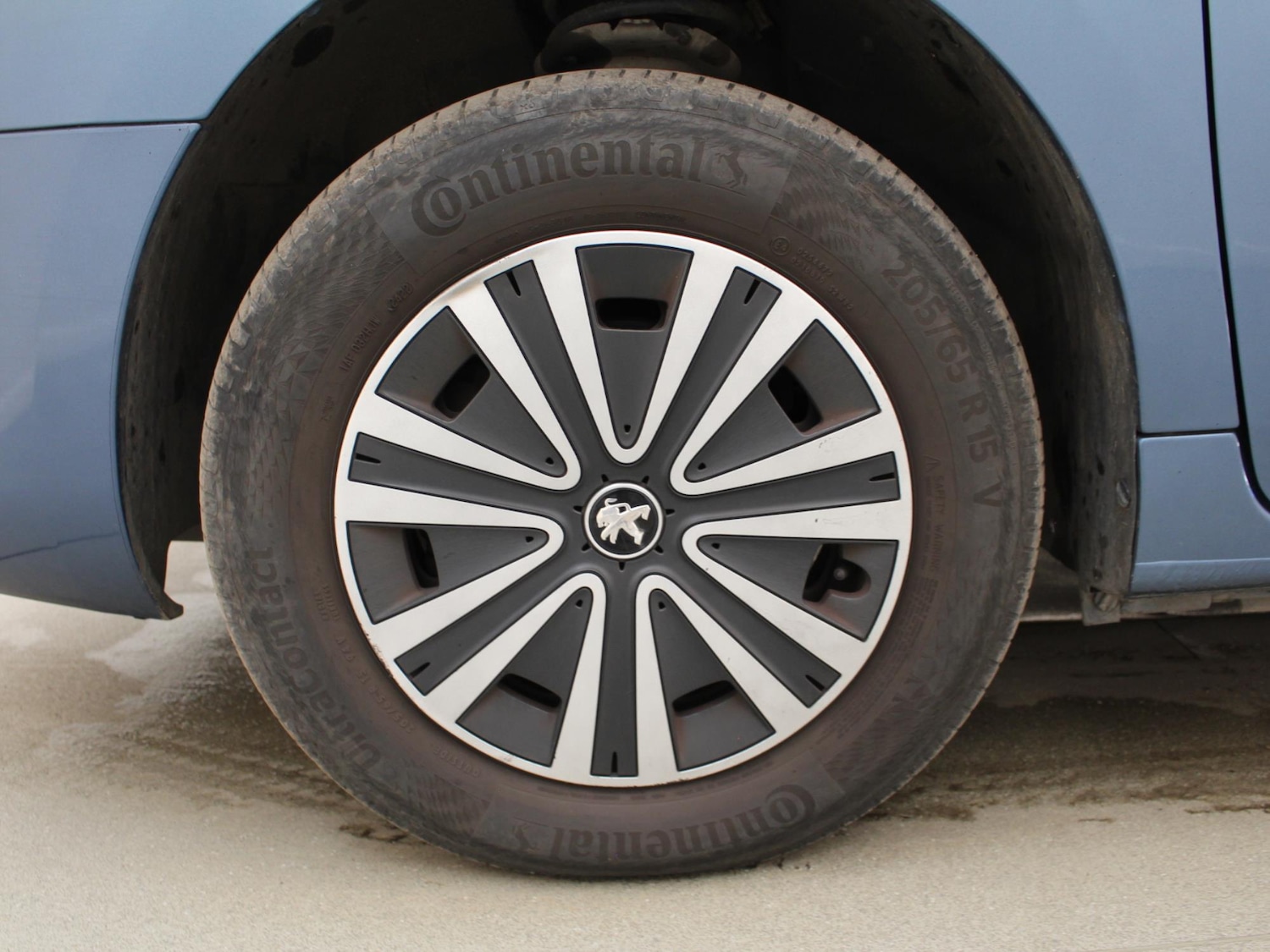 Vehicle 46