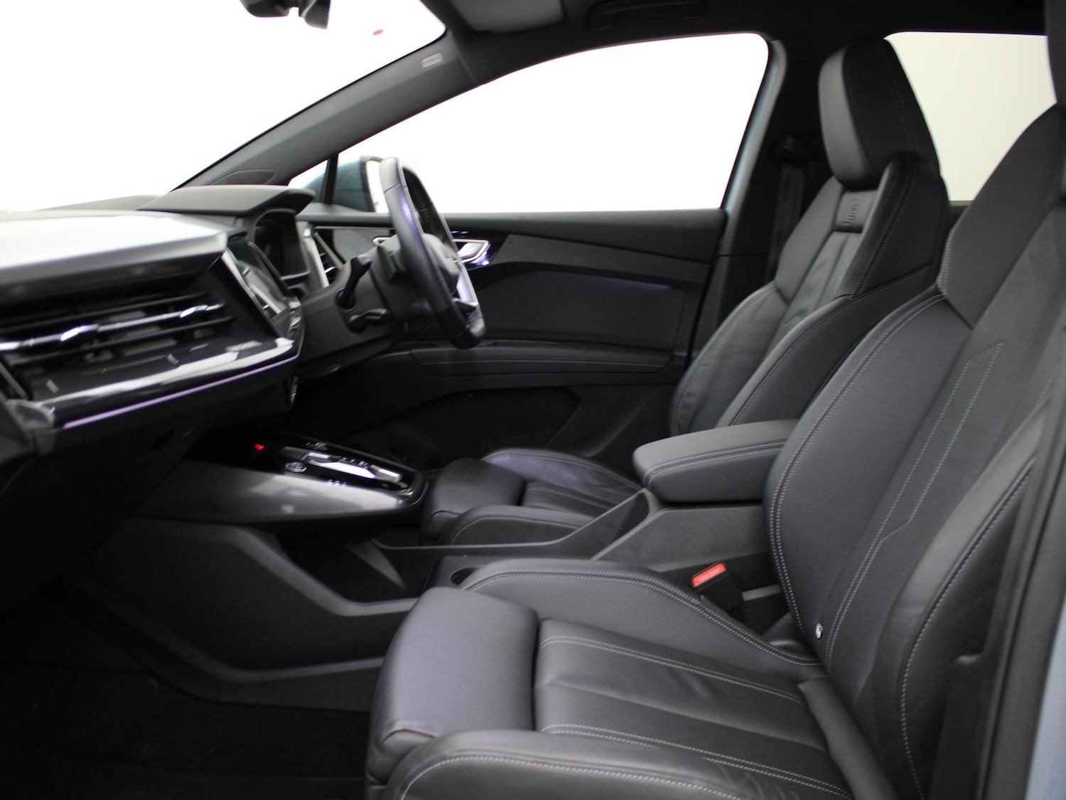 Used Audi Q4 e-tron 2021 for sale - 77500752: Photo 10