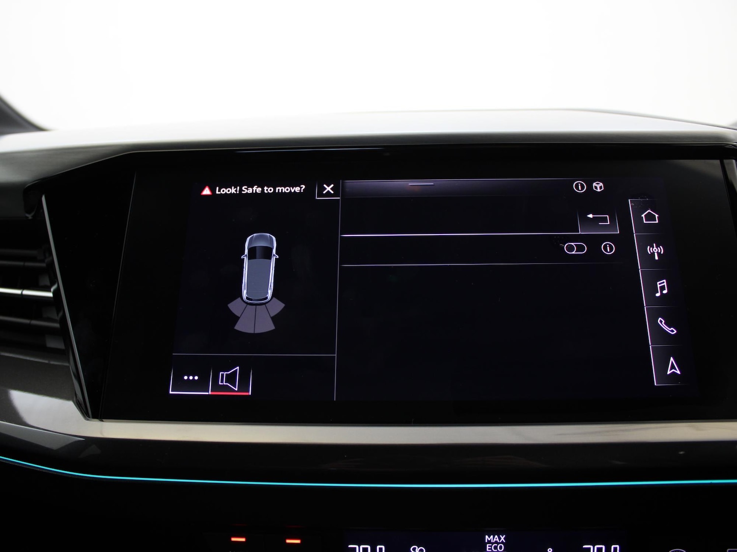 Used Audi Q4 e-tron 2021 for sale - 77500752: Photo 16