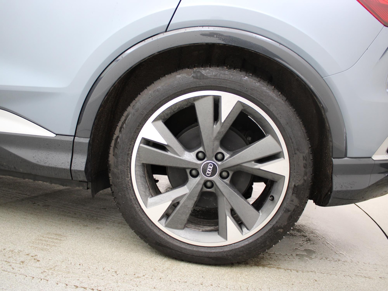 Used Audi Q4 e-tron 2021 for sale - 77500752: Photo 32