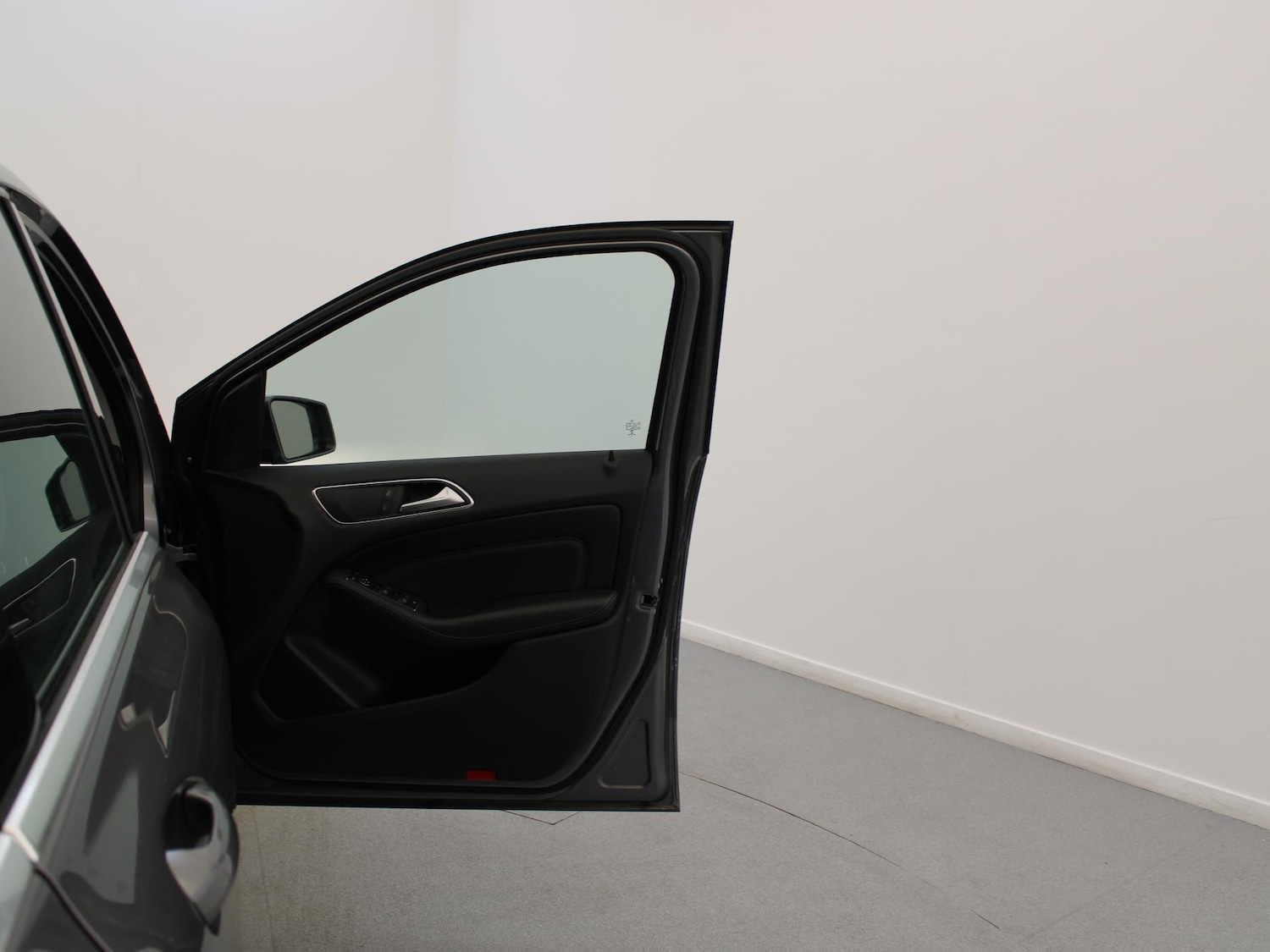 Used Mercedes-Benz B Class 2017 for sale - 76515906: Photo 28