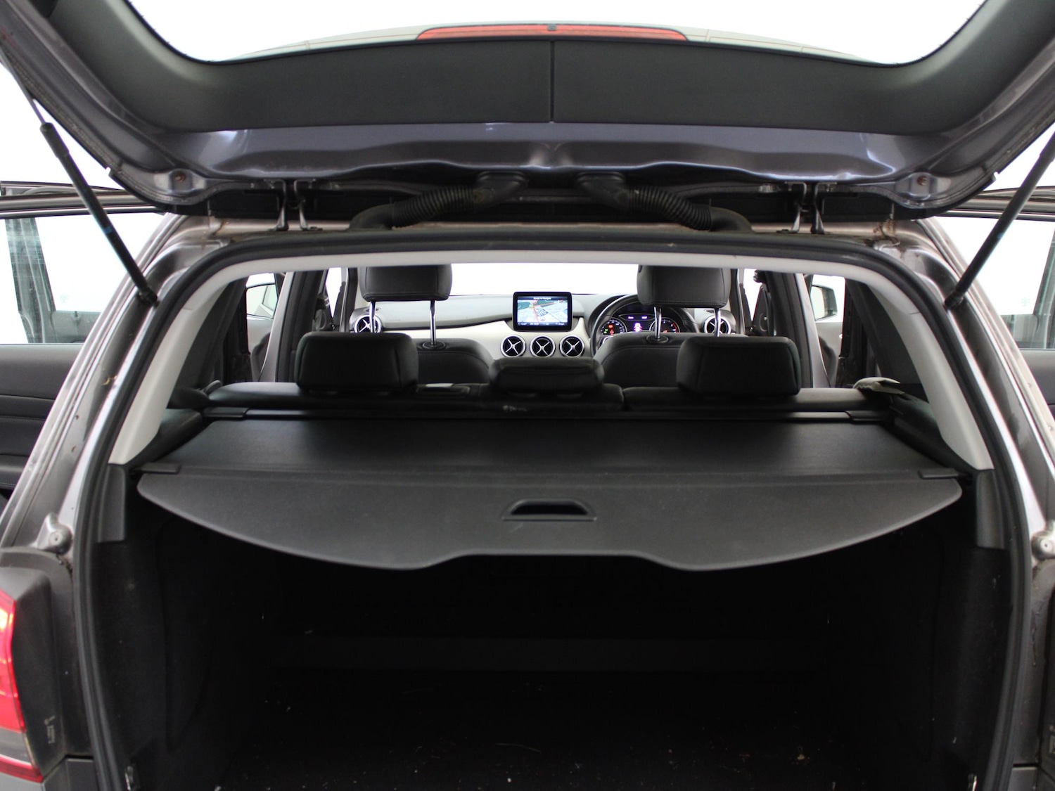 Used Mercedes-Benz B Class 2017 for sale - 76515906: Photo 31