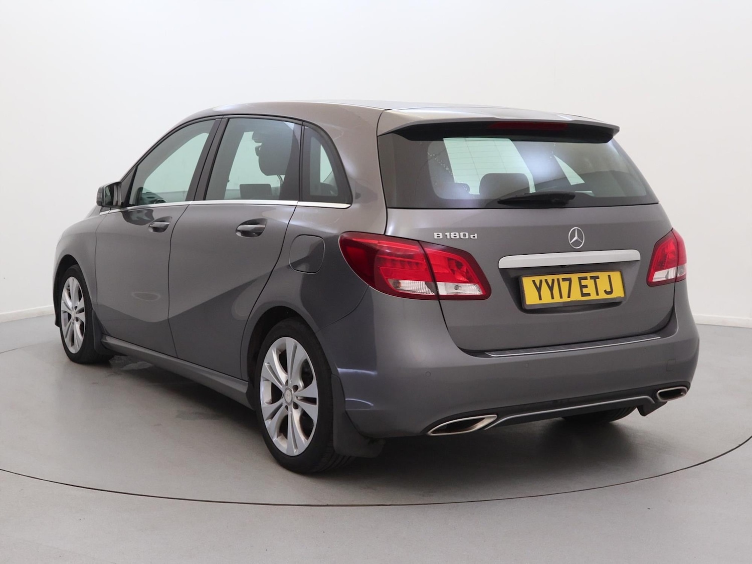 Used Mercedes-Benz B Class 2017 for sale - 76515906: Photo 7