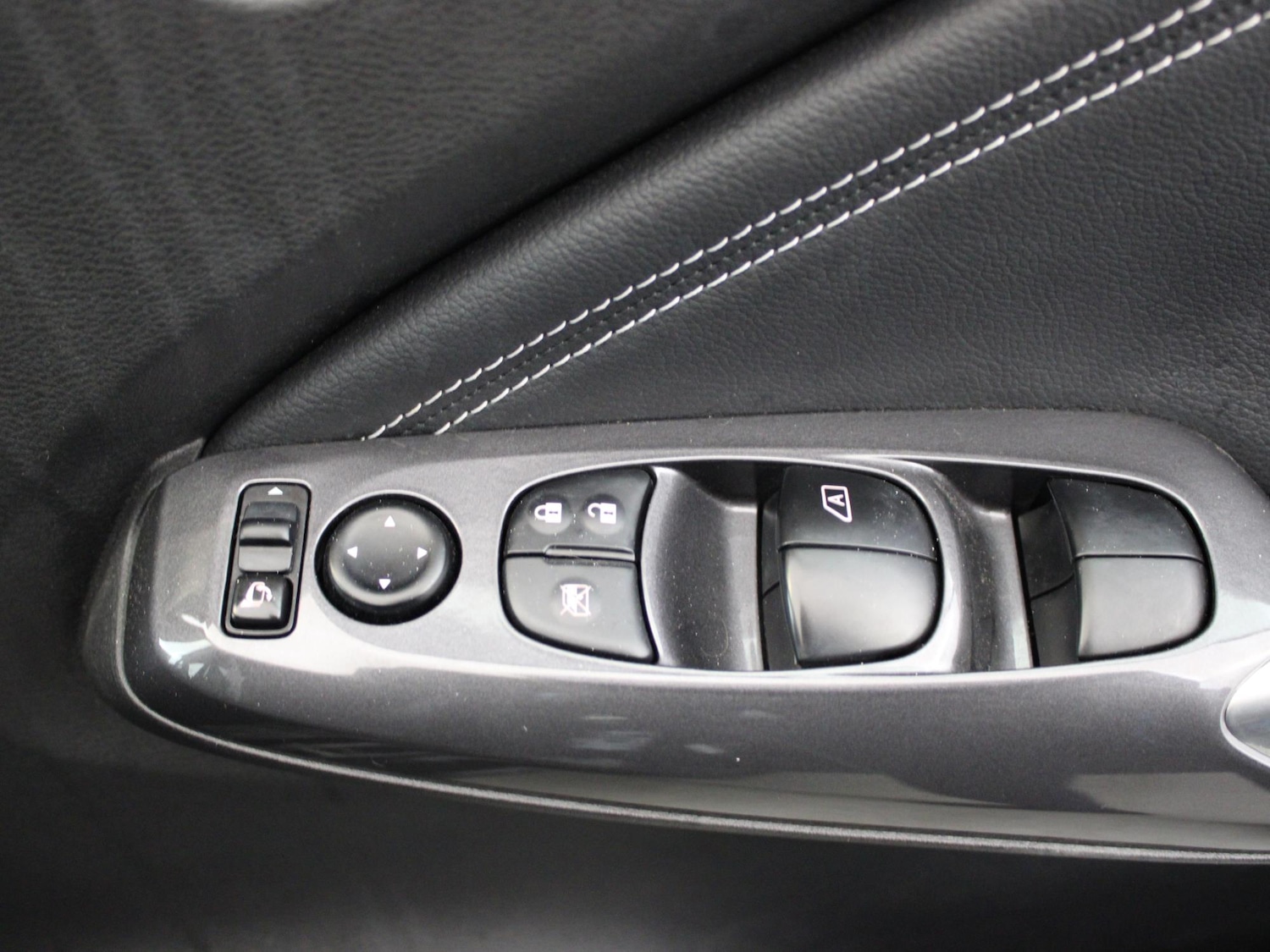 Used Nissan Juke 2023 for sale - 77099660: Photo 29