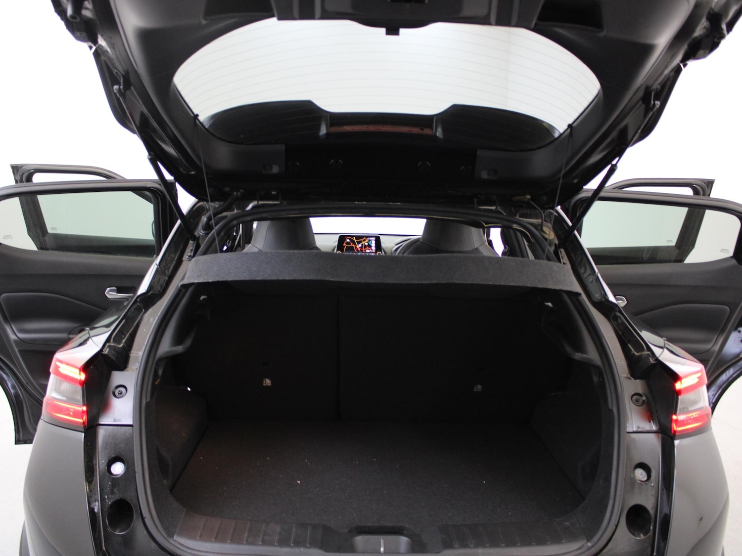 Used Nissan Juke 2023 for sale - 77099660: Photo 30