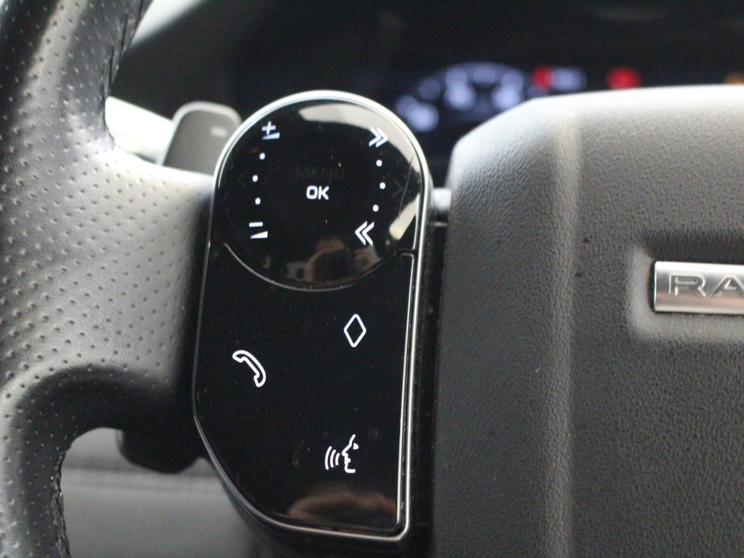 Used Land Rover Range Rover Evoque 2019 for sale - 76411623: Photo 17