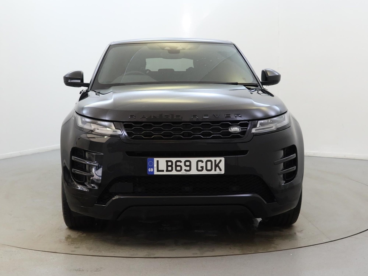 Used Land Rover Range Rover Evoque 2019 for sale - 76411623: Photo 2