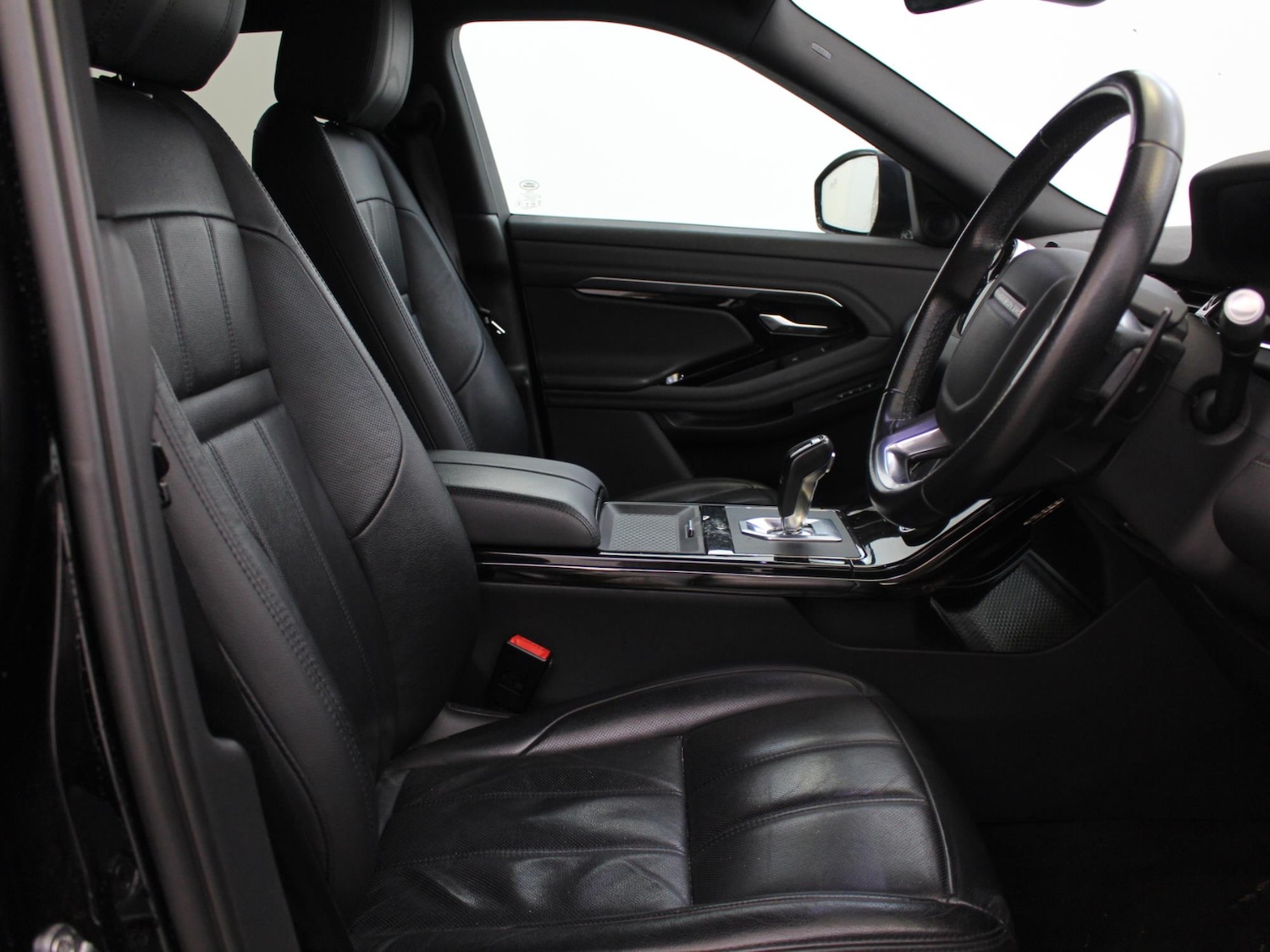 Used Land Rover Range Rover Evoque 2019 for sale - 76411623: Photo 9