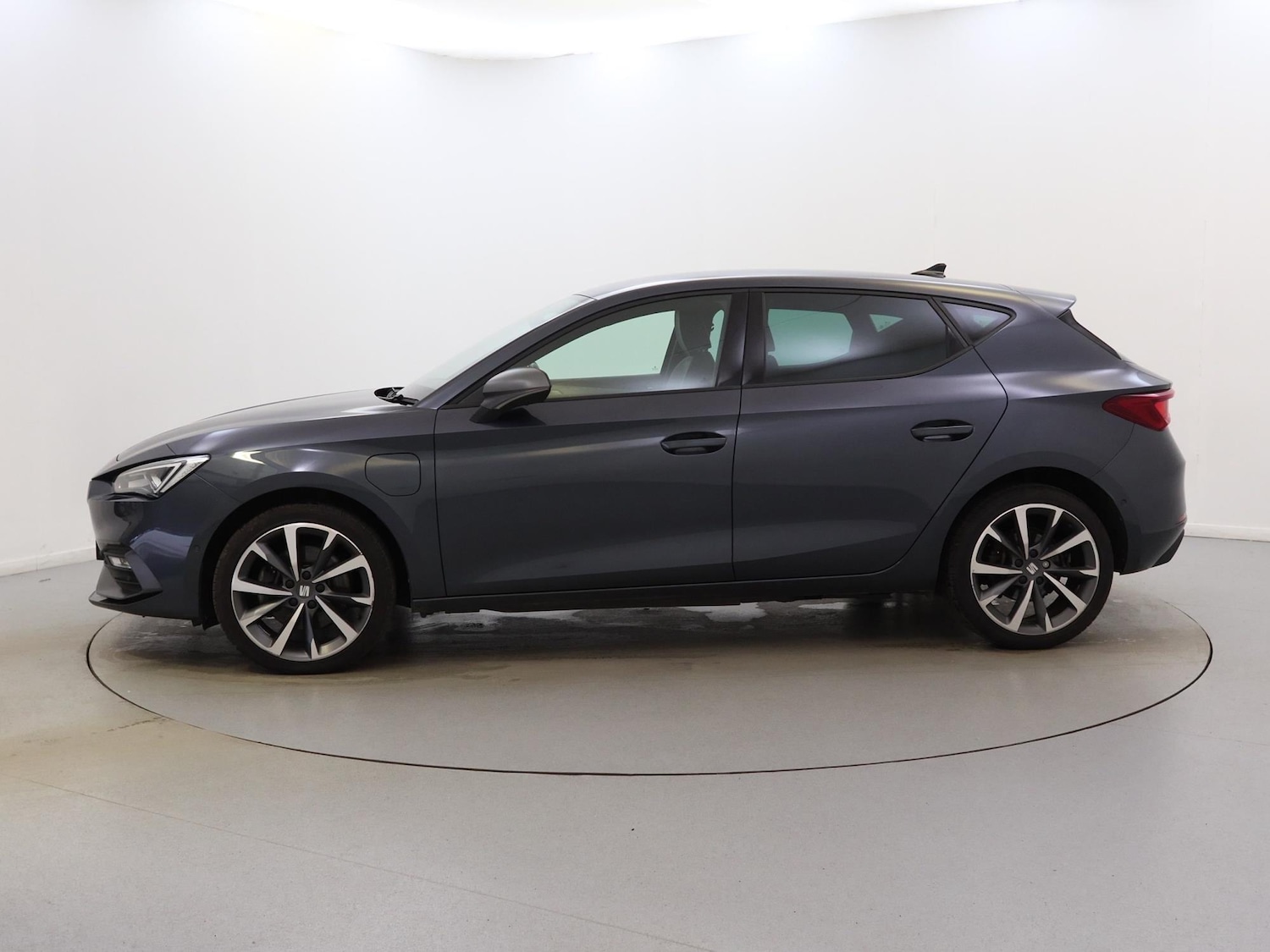 Used SEAT Leon 2021 for sale - 77758353: Photo 4