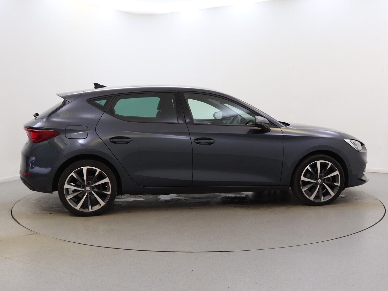Used SEAT Leon 2021 for sale - 77758353: Photo 8